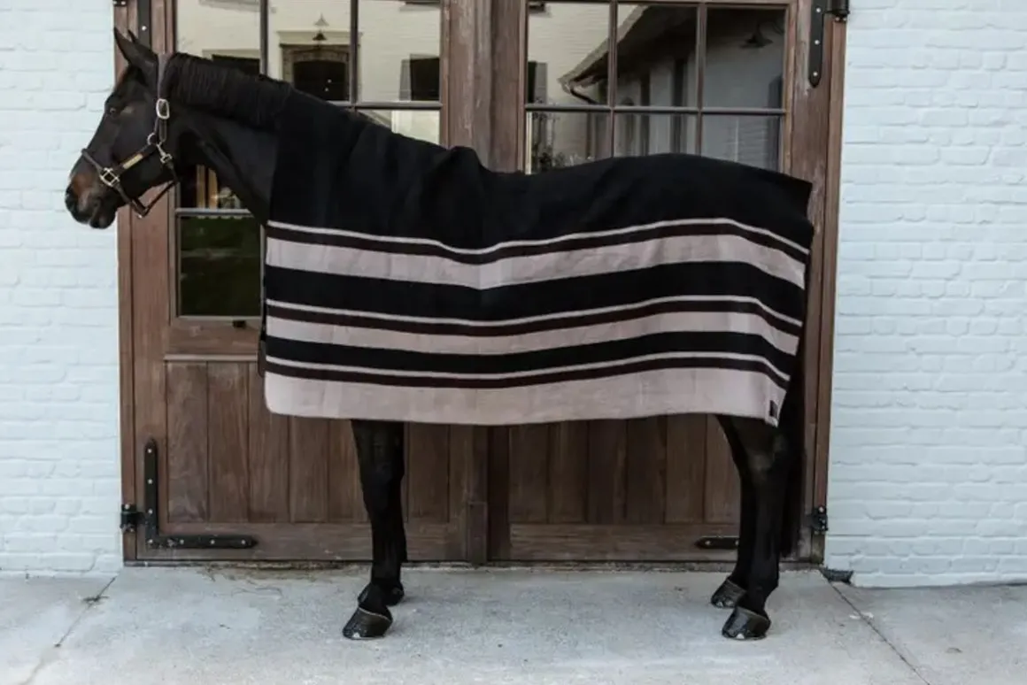 Kentucky Heavy Fleece Square